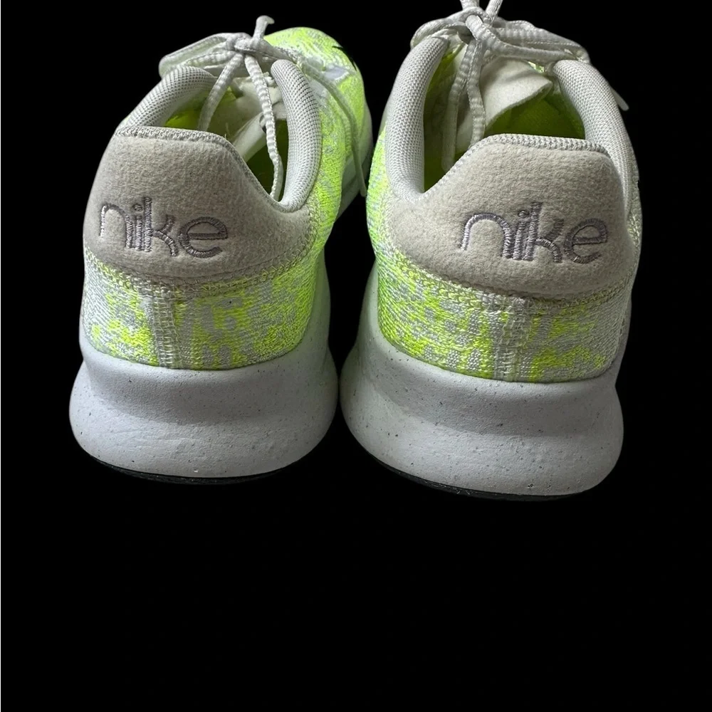 Nike Women's Lime Green Athletic Shoes